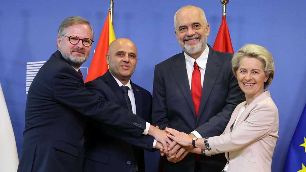 ΕΕ-Αλβανία-Β. Μακεδονία: Ξεκίνησαν οι ενταξιακές διαπραγματεύσεις